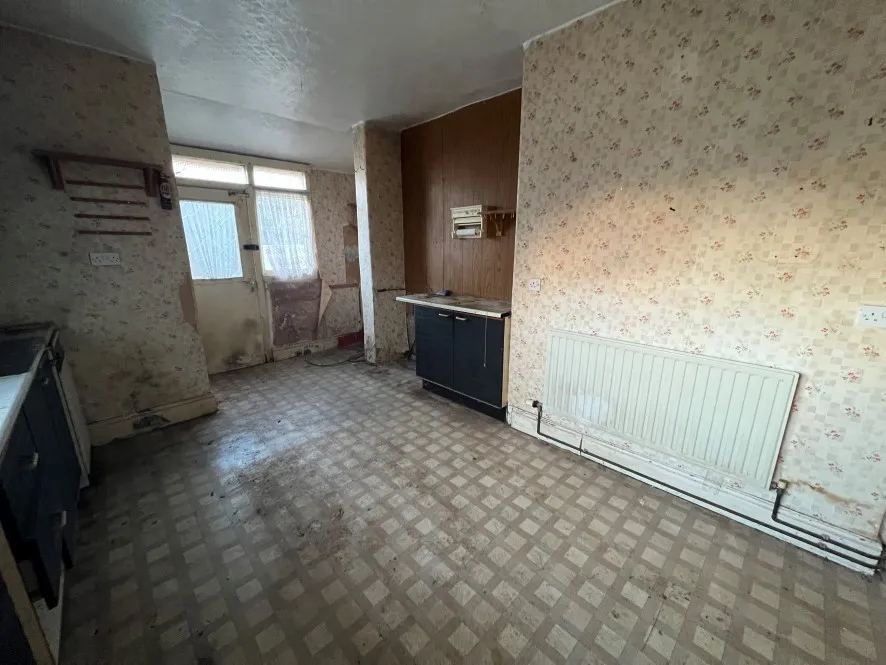 Full Internal & External Renovation on Chard Road, Plymouth in null before MAG Developments SW completed the renovation